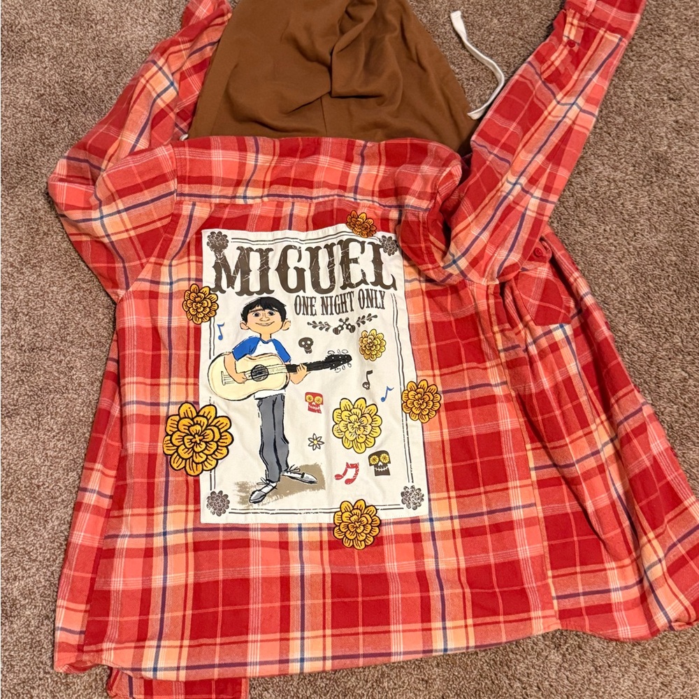 Disney coco flannel with hood